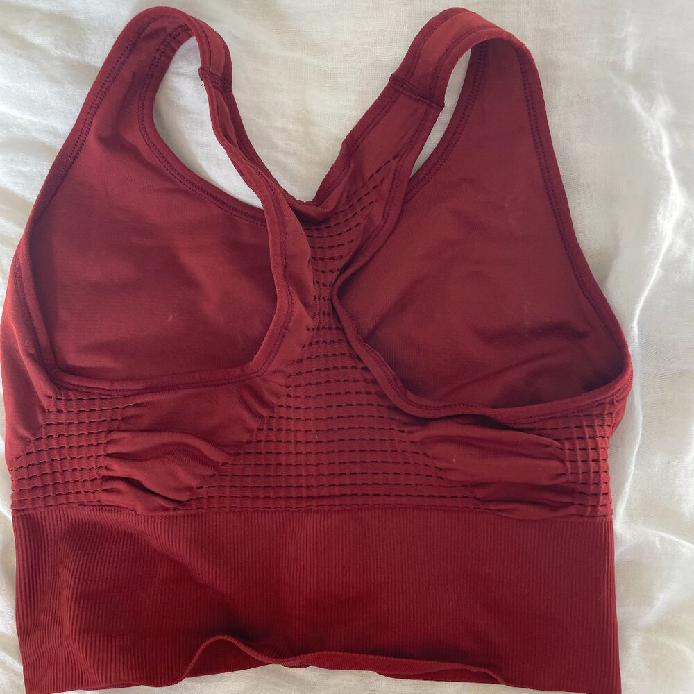 Sweaty Betty - Stamina Longline Sports Bra Falu Red Large - Picture 4 of 4